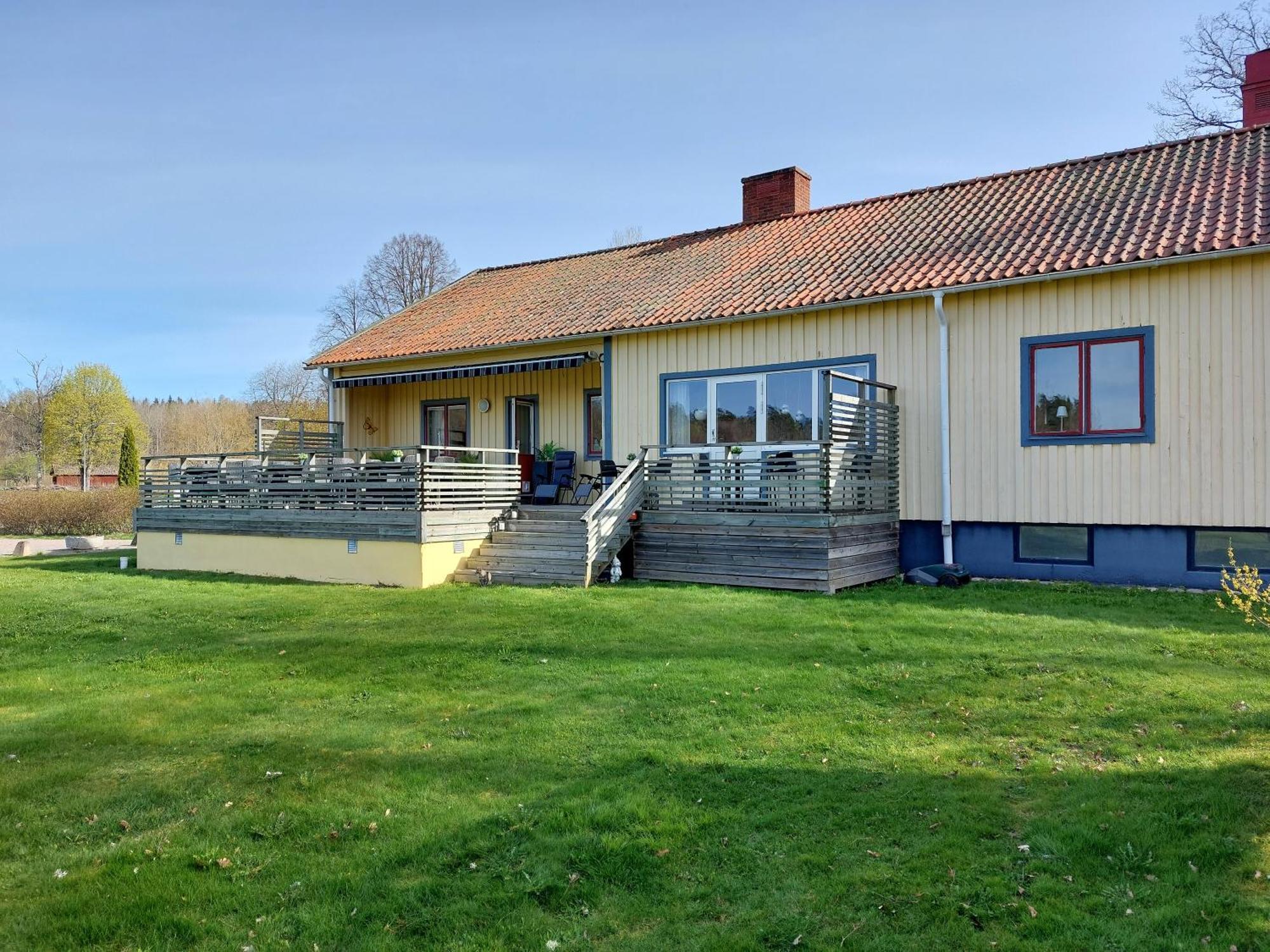 Bruksgarden Bed&Breakfast Undenäs Buitenkant foto